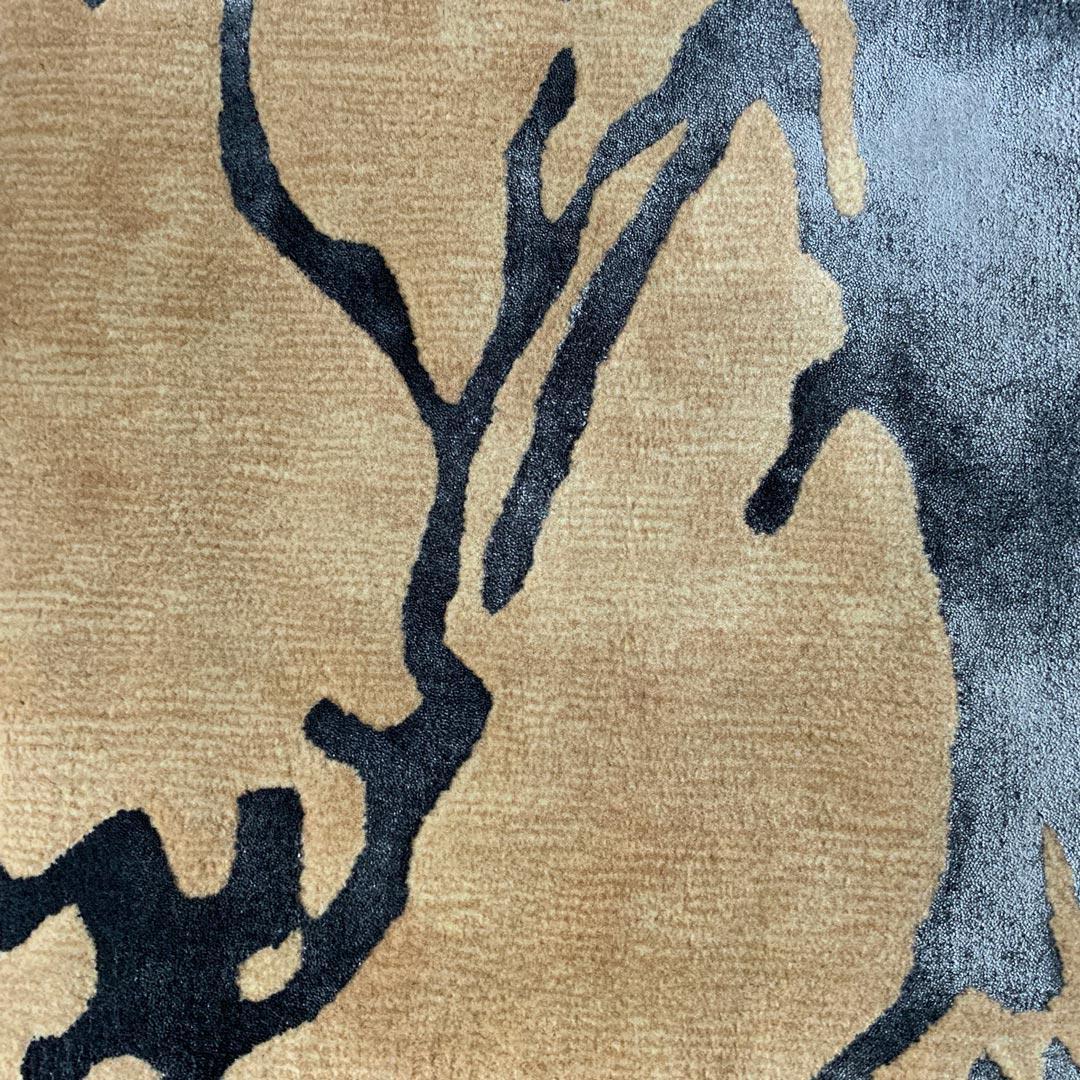 Buckthorn Handmade Rug