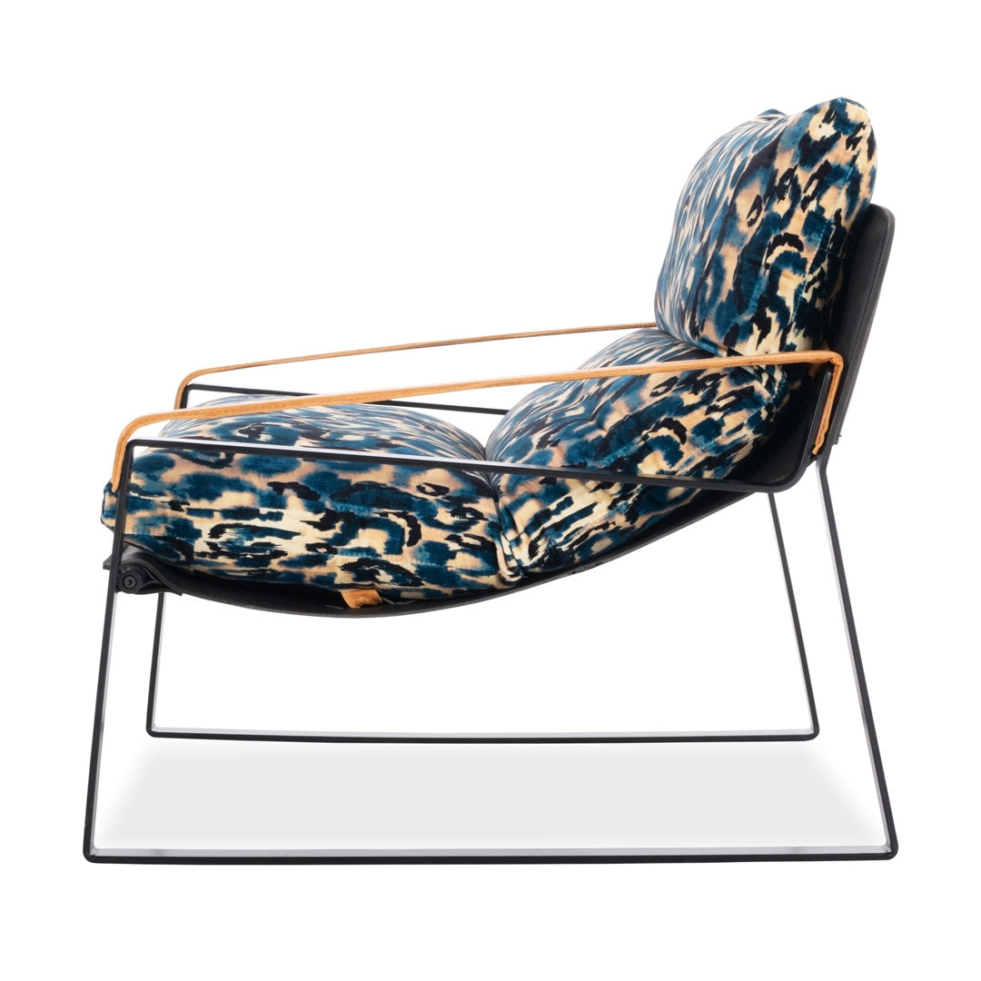 Dunhill Armchair - Blu Selvaggio Velvet - MindTheGap