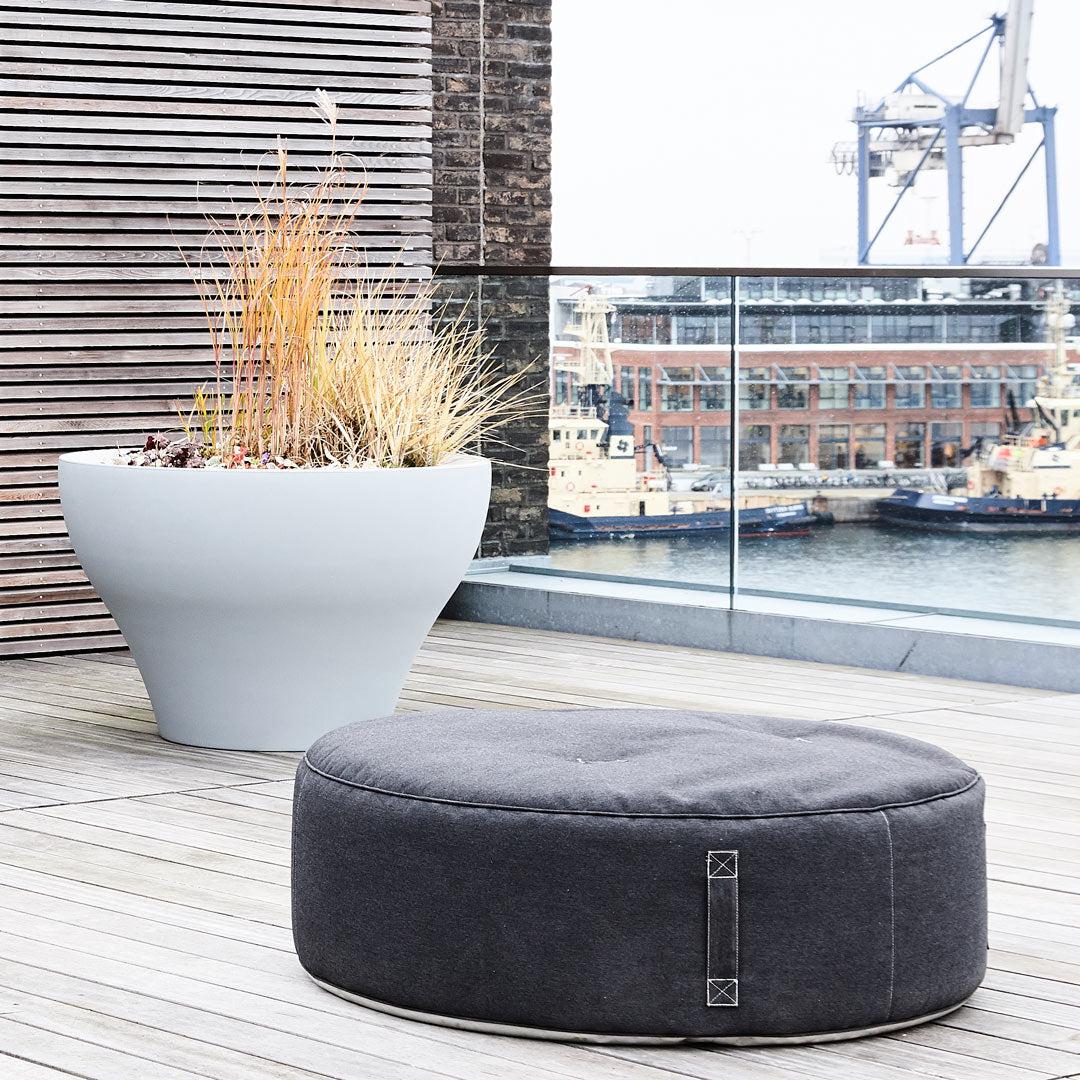 Full Moon Outdoor Pouf - Graphite- TRIMM Copenhagen