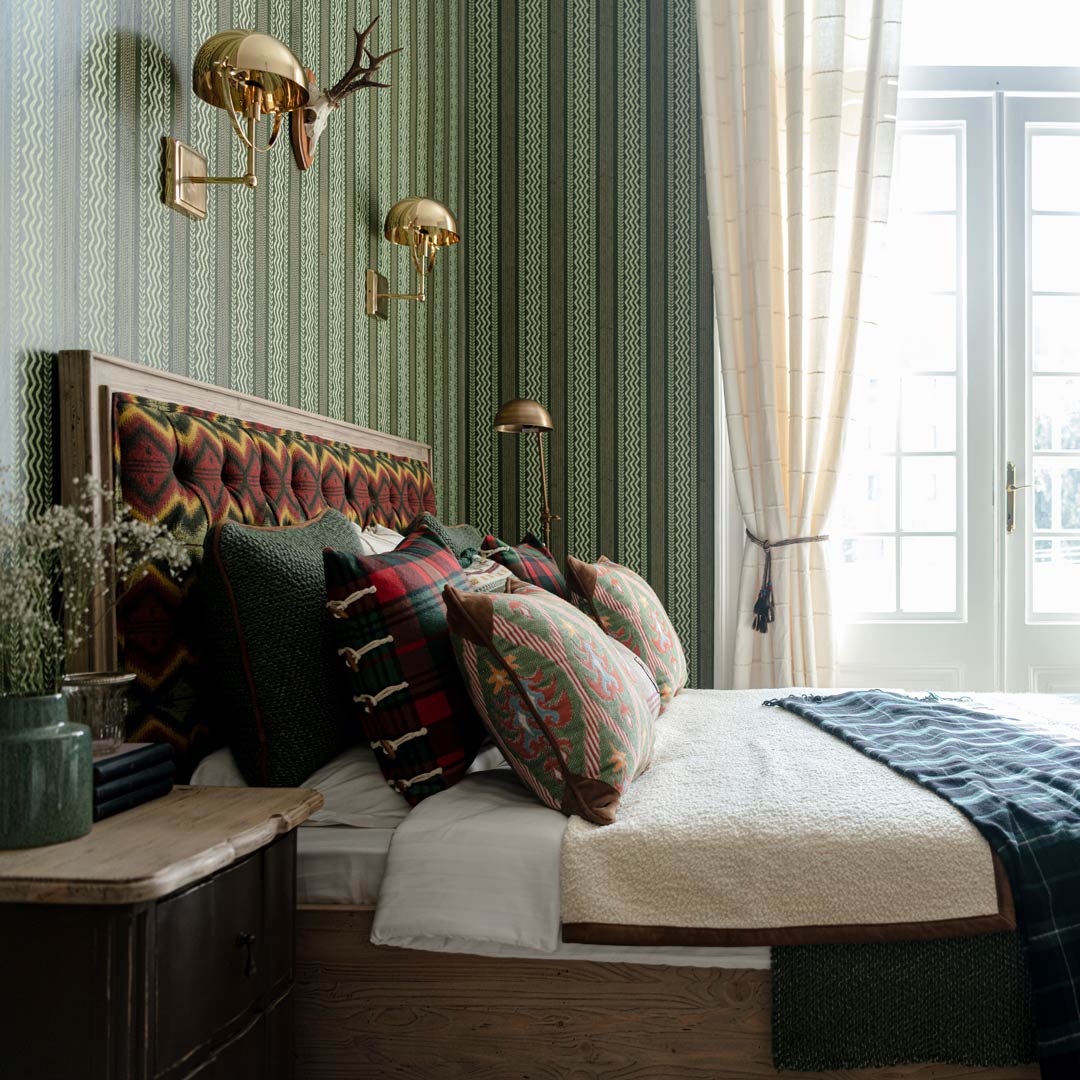 Jochberg Wallpaper - Mind The Gap