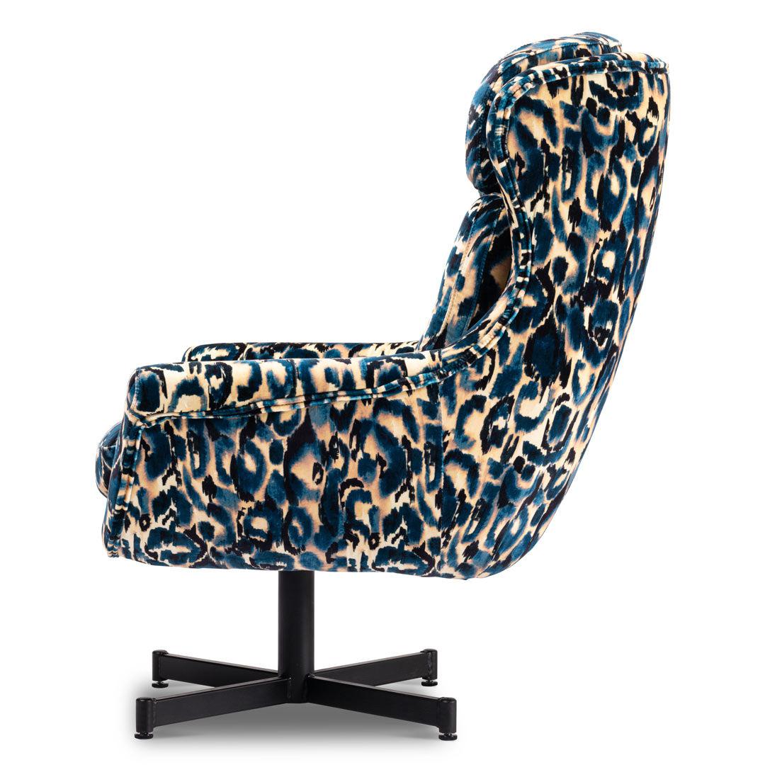 John Swivel Armchair - Blu Selvaggio Velvet - MindTheGap