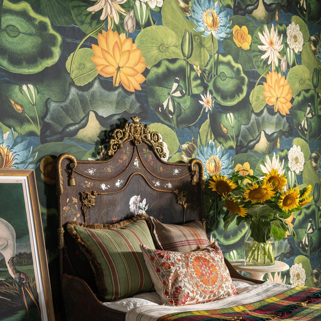 Lotus Blossom Wallpaper - MindTheGap