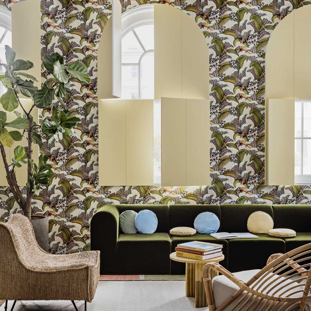 Hoopoe Leaves Wallpaper - Ardmore Jabula - Cole & Son