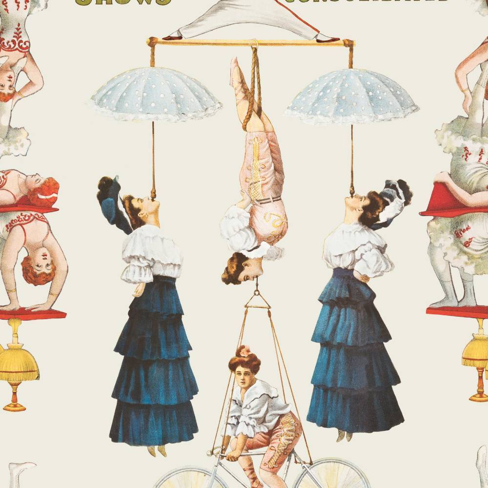 The Great Show Wallpaper - Set of 3 Rolls - MINDTHEGAP