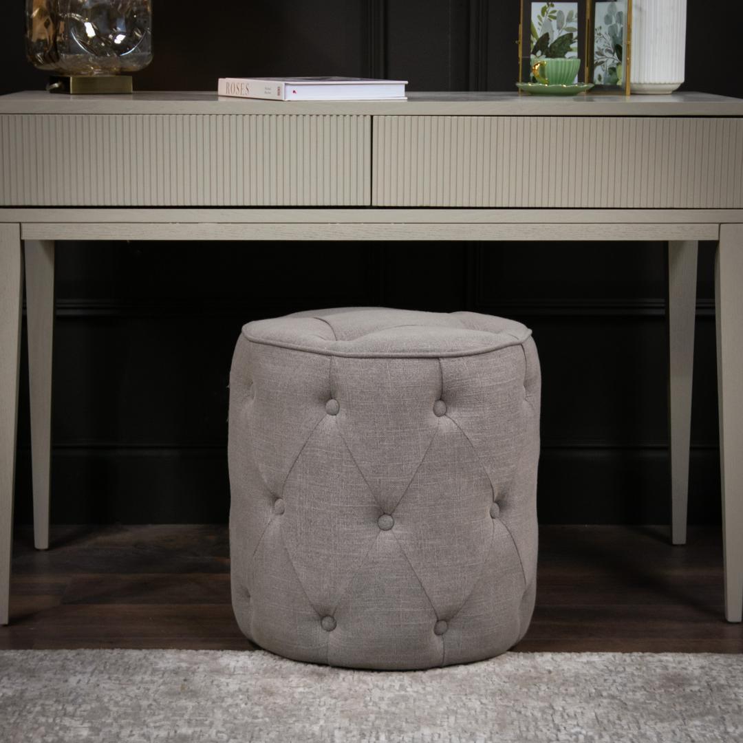 Apollosa Stool - RV Astley