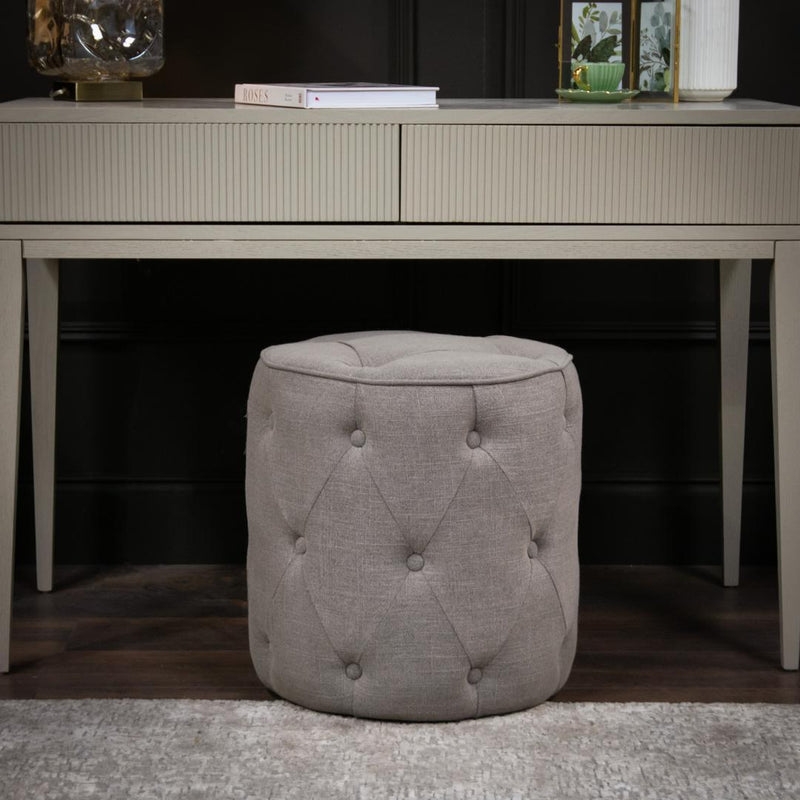 Apollosa Stool - RV Astley