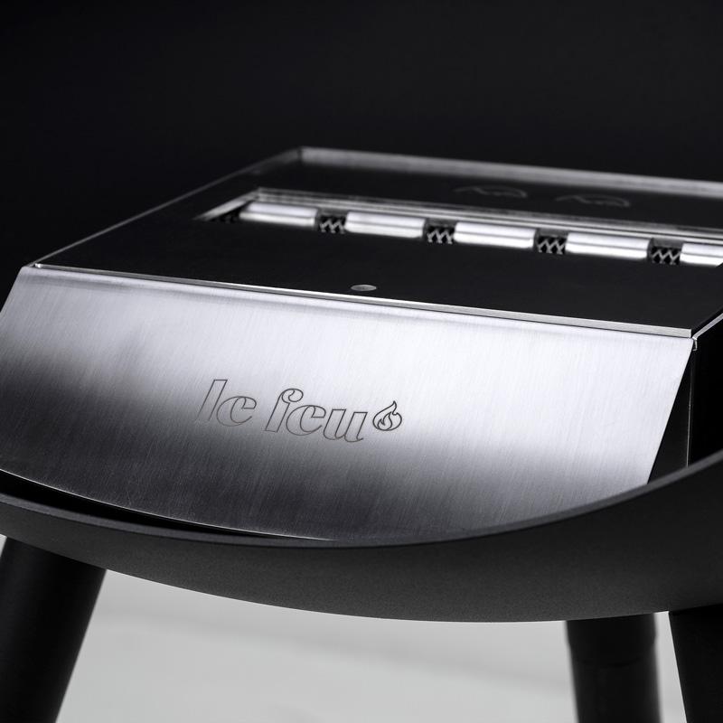 Black Ground Steel High Bioethanol Fireplace - Le Feu