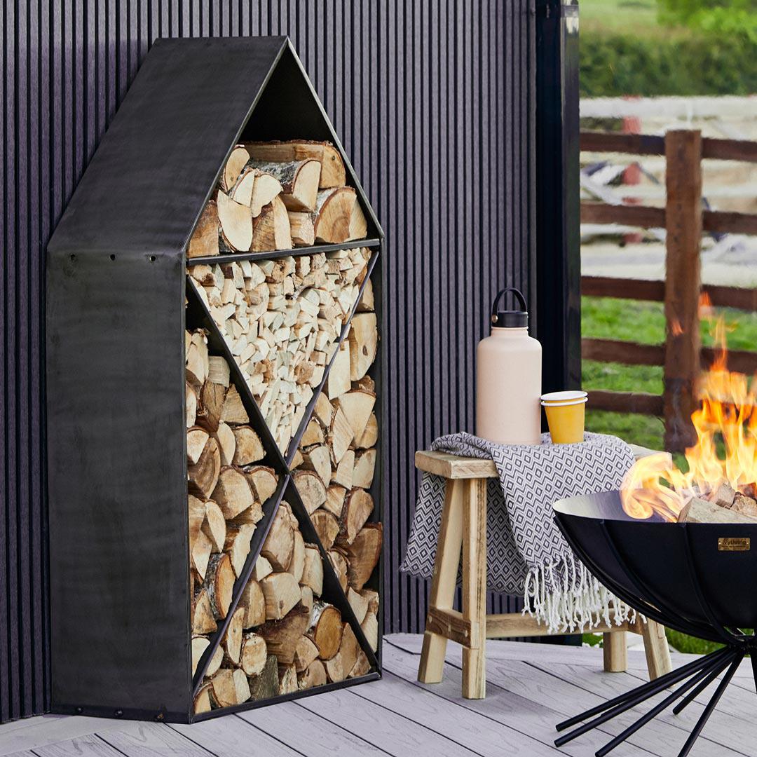 Black House Outdoor Log Holder