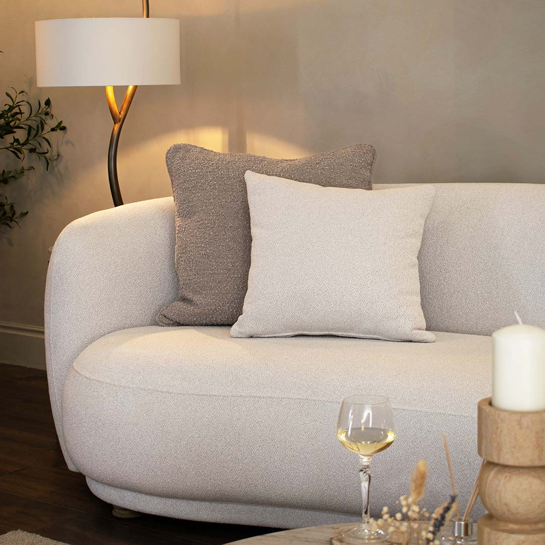 Carola Sofa
