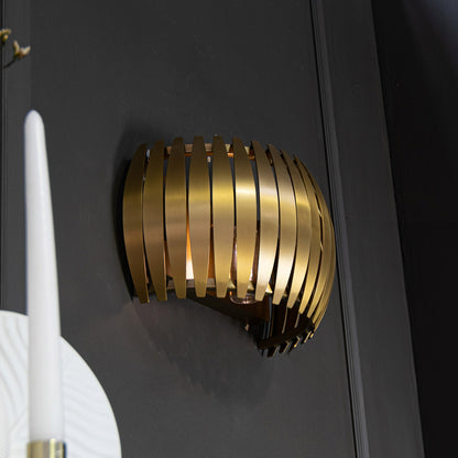 Dean Wall Light - RV Astley