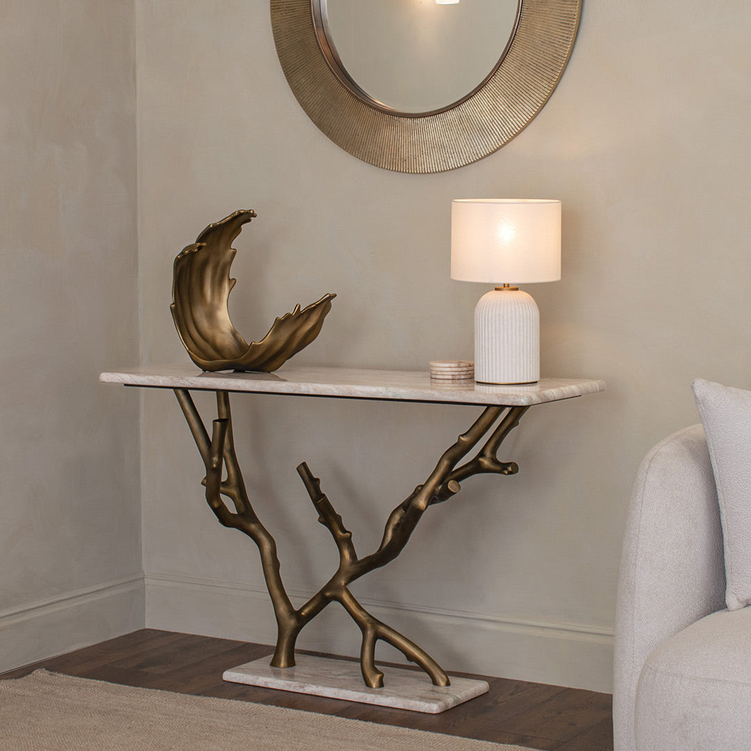 Dominguez Console
