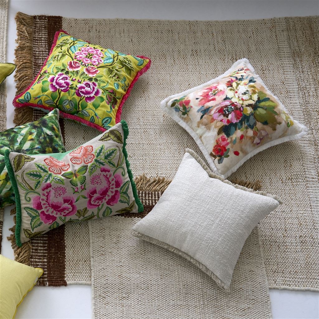 Eleonora Embroidered Alchemilla Cushion