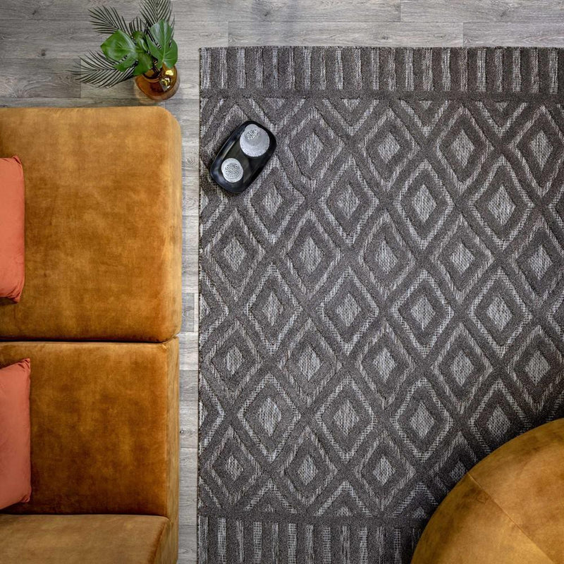 Geometric Diamonds Outdoor Rug - Charcoal