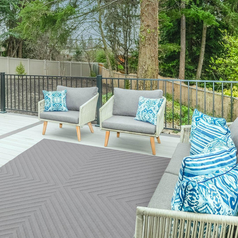 Geometric Grey Arrow Outdoor Rug