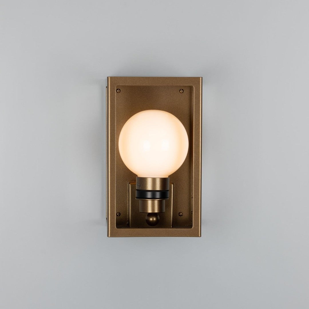 Hamilton Outdoor Lantern Wall Light IP65 - Bronze – Lime Lace
