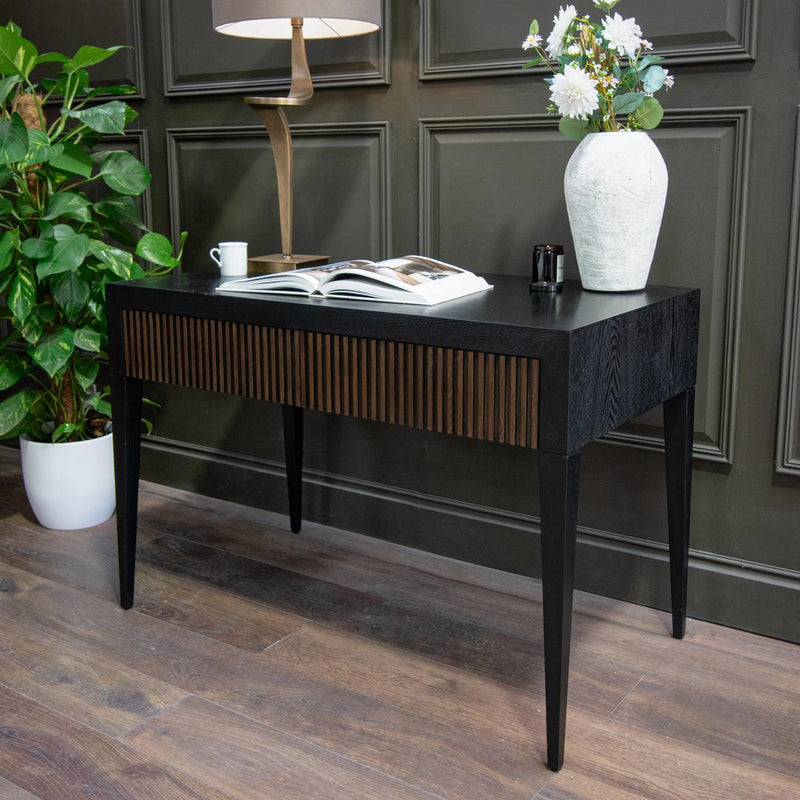 Marans Desk - RV Astley