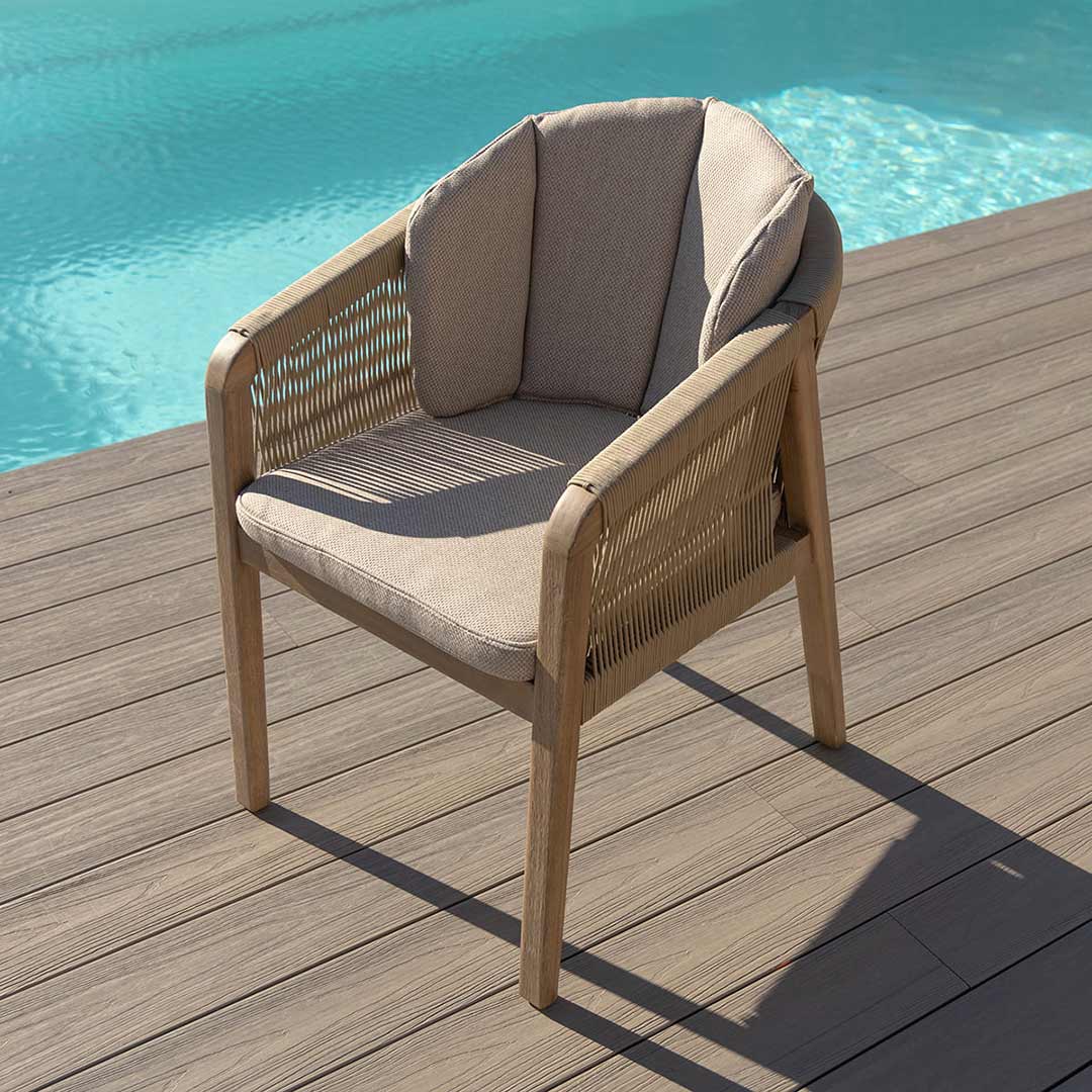 Martinique 4 Seat Round Dining Set - Light Brown