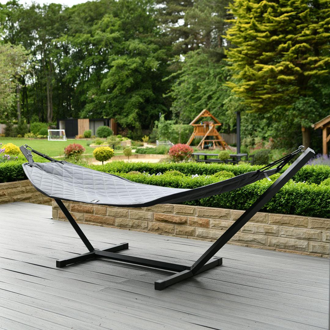 Outdoor B-Hammock With Stand - Grey