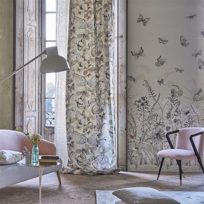 Papillons Wallpaper - Birch - Designers Guild