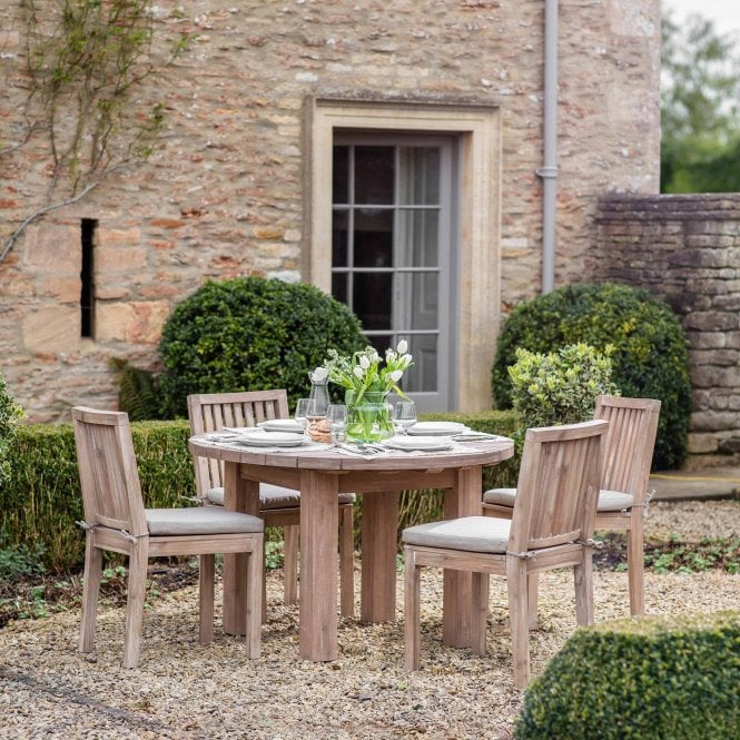 Porthallow Round Dining Table