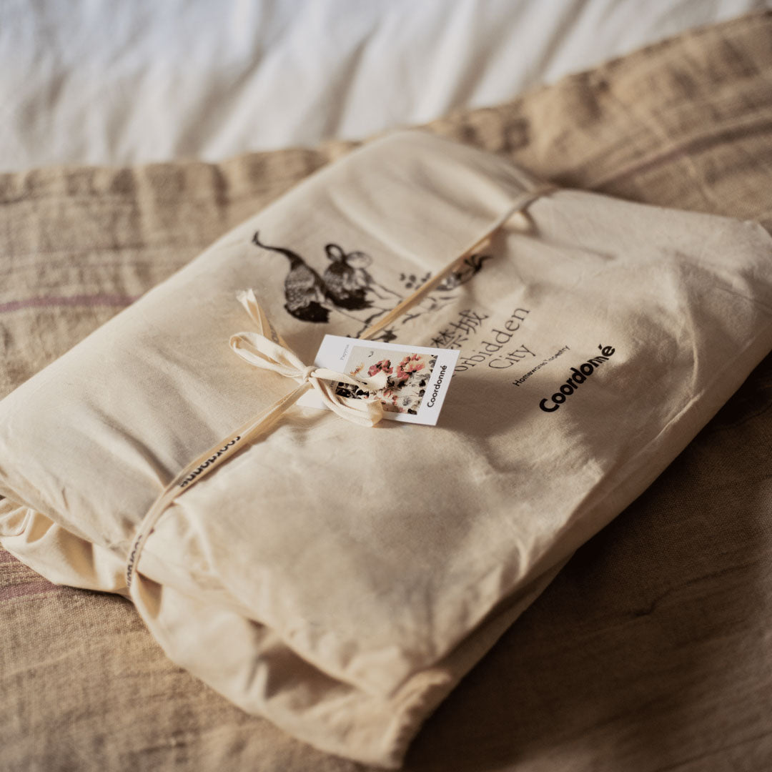 Spring Festival Tapestry - Coordonne