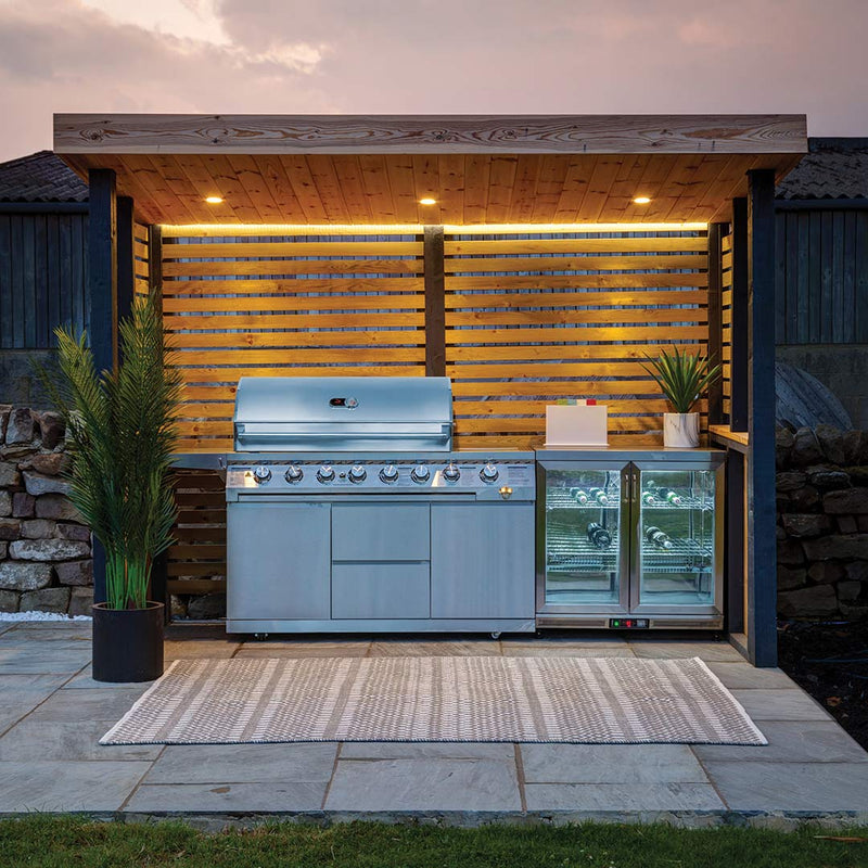 The Oaksey 6 Kitchen