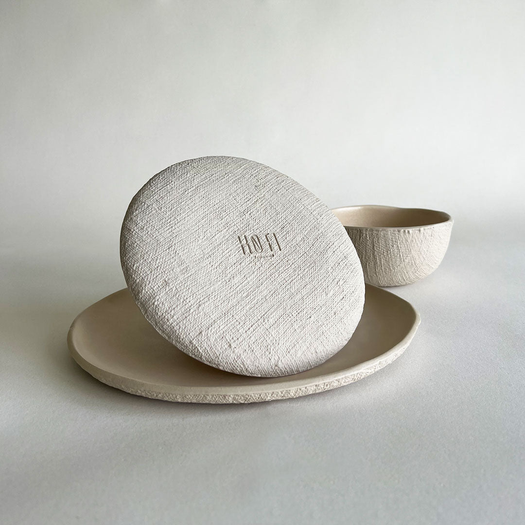 YUTA Ceramic Dinnerware Set - Beige - Koti London