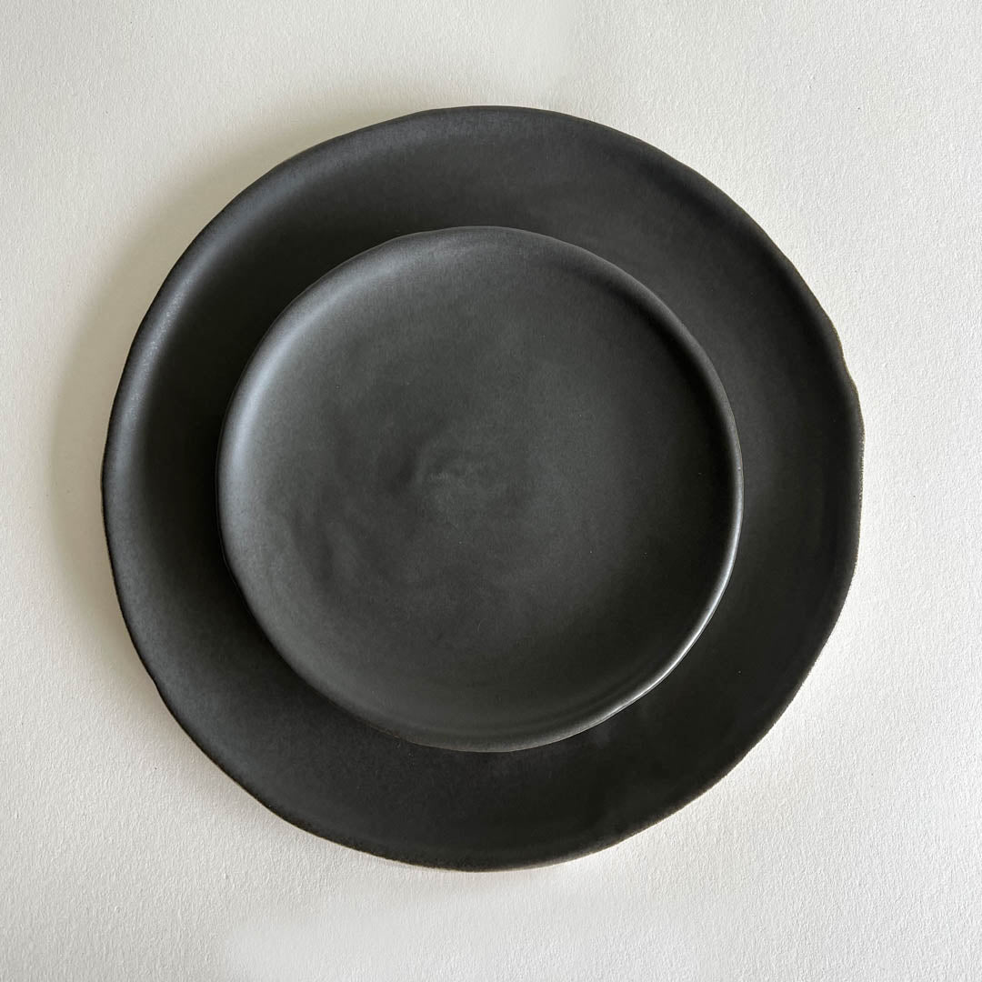 YUTA Ceramic Dinnerware Set - Beige and Charcoal - Koti London