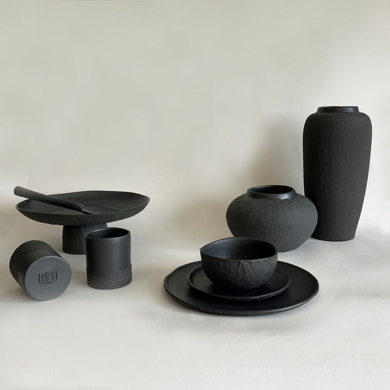 YUTA Ceramic Dinnerware Set - Black - Koti London