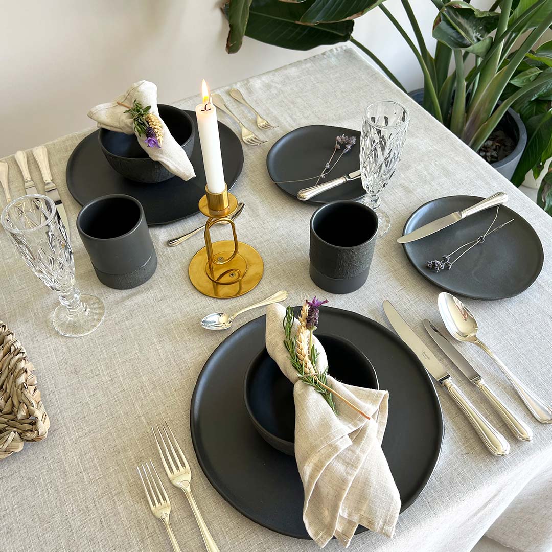 YUTA Ceramic Dinnerware Set - Black - Koti London