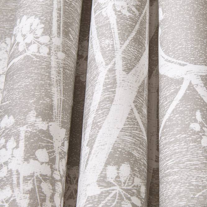 Cow Parsley 100% Linen Fabric - Cole & Son