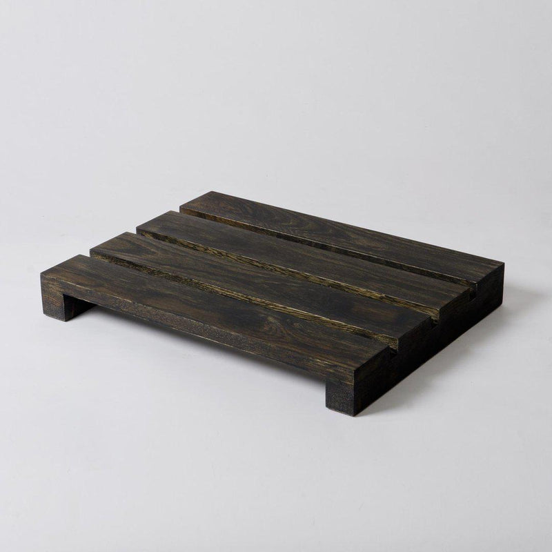 Duckboard Apartment - Dark oak