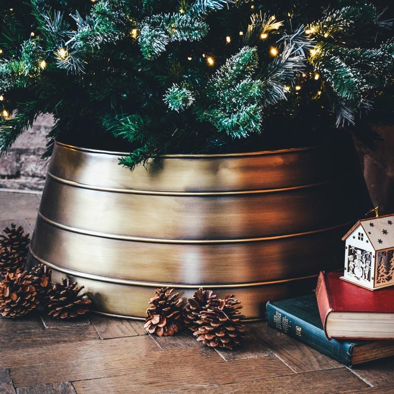 Gold Metal Xmas Tree Skirt