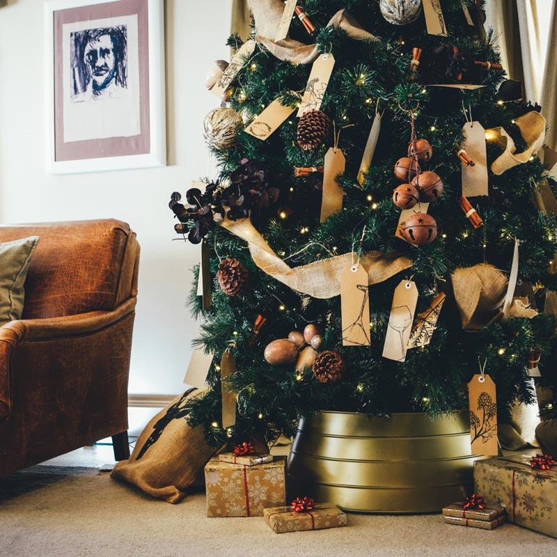 Gold Metal Xmas Tree Skirt