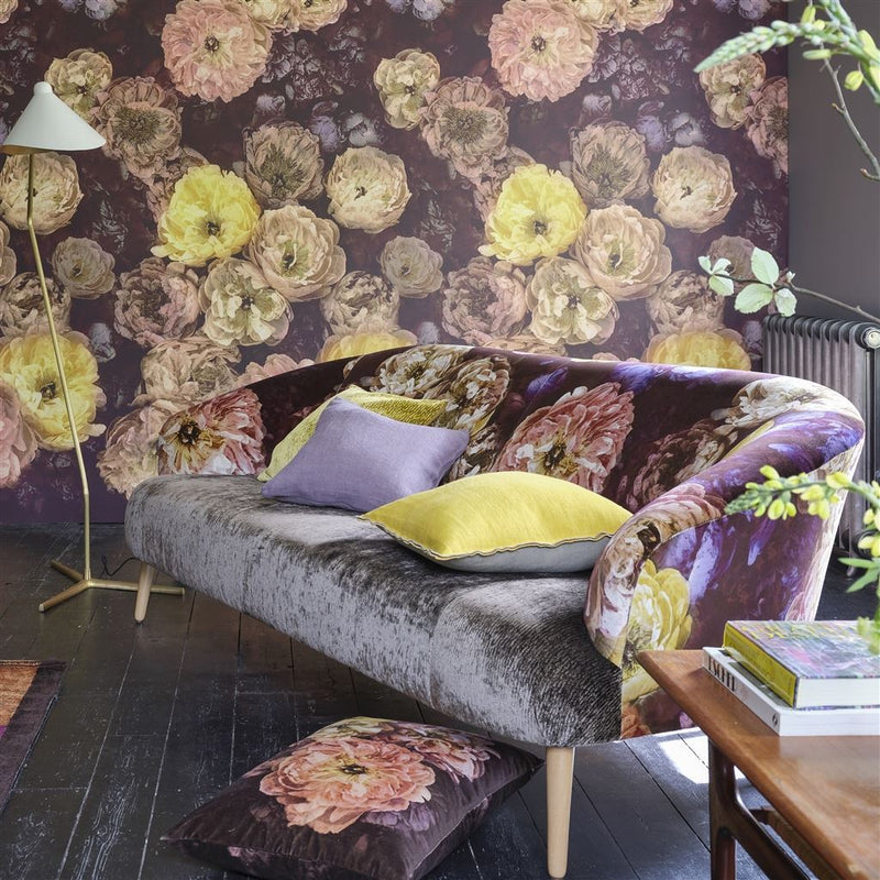 Le Poeme De Fleurs Wallpaper - Rosewood - Designers Guild