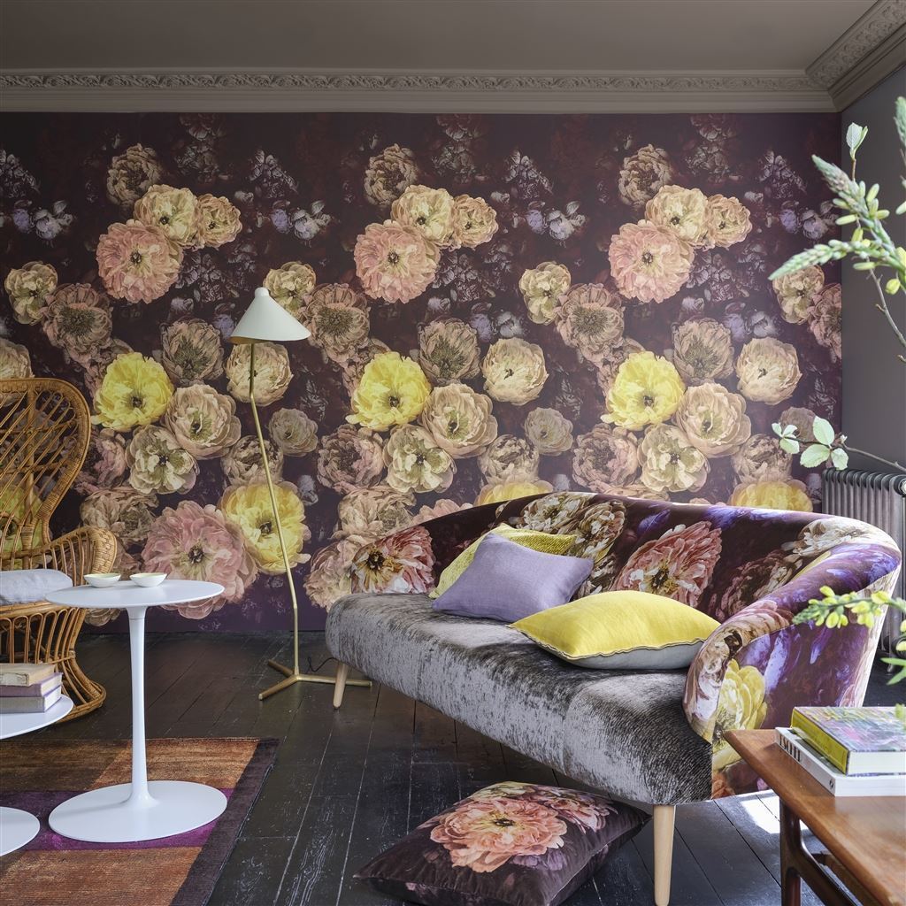 Le Poeme De Fleurs Wallpaper - Rosewood - Designers Guild
