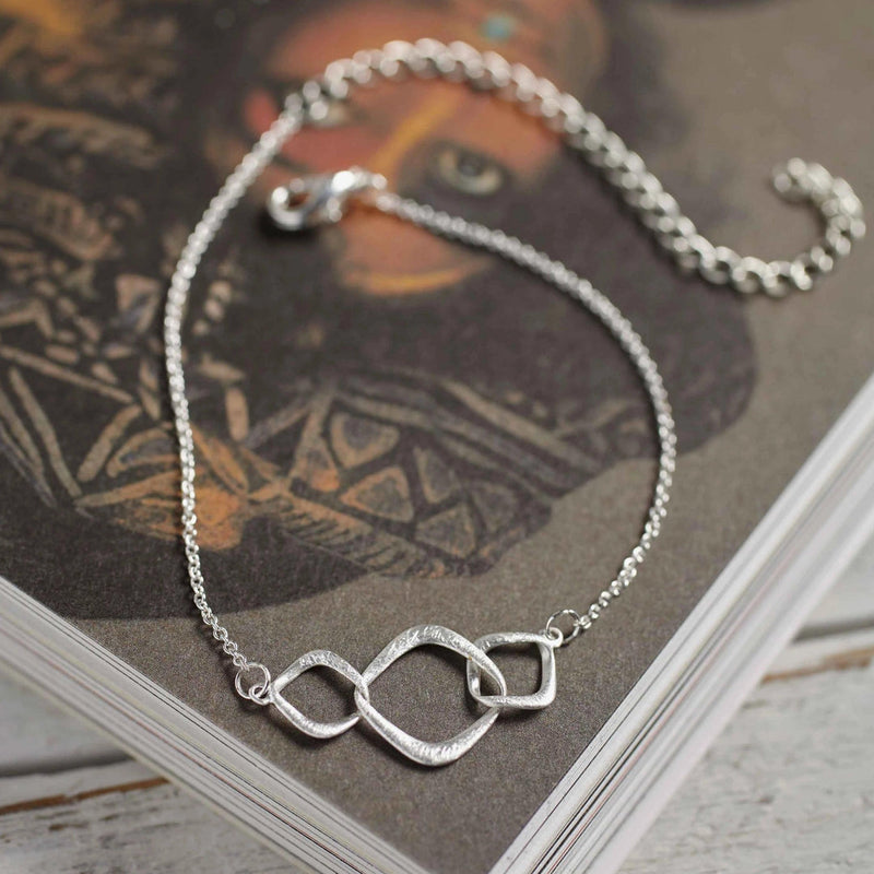 Silver Circles Chain Bracelet