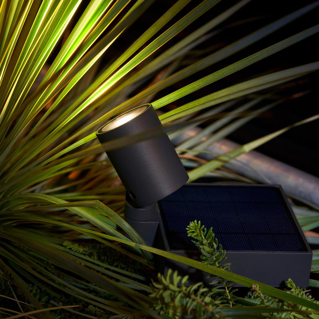 Spot.E Solar Garden Spotlight