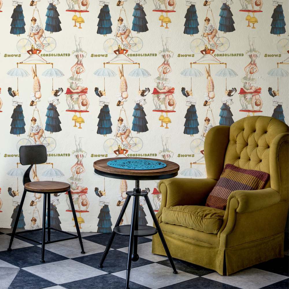 The Great Show Wallpaper - Set of 3 Rolls - MINDTHEGAP