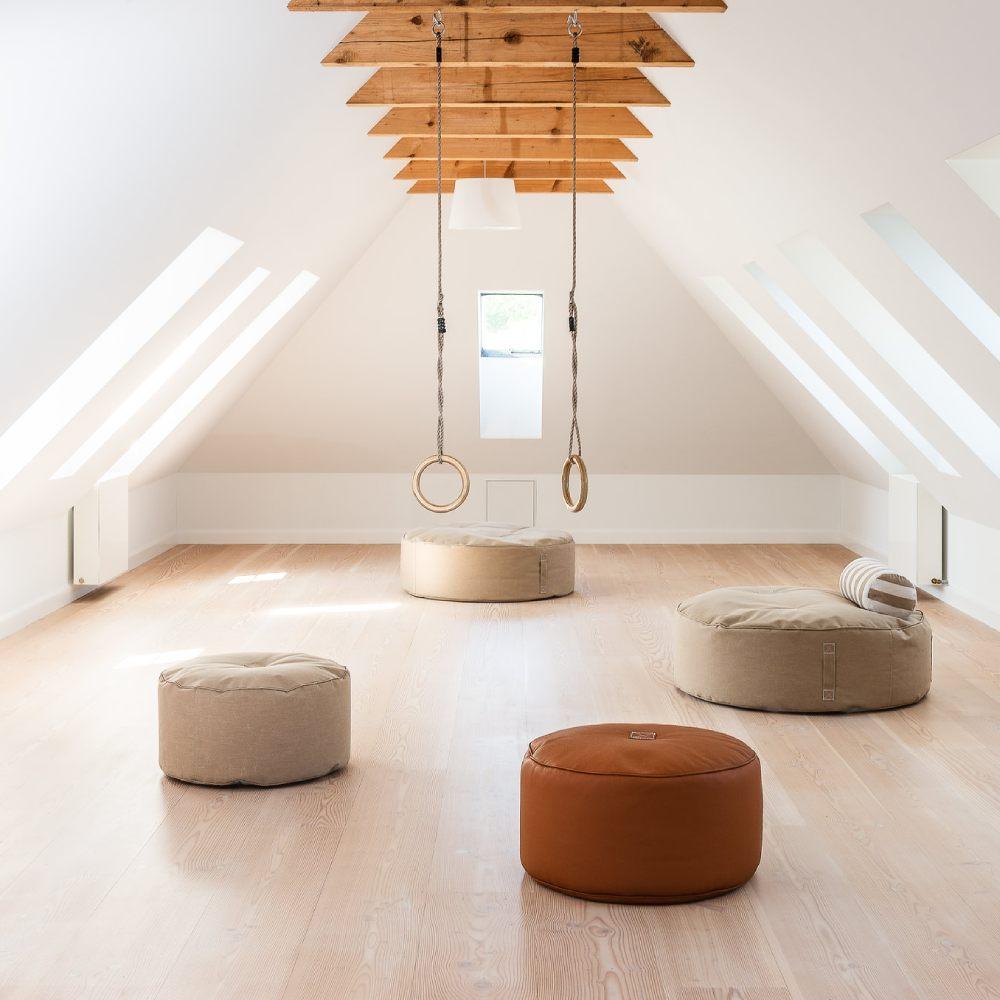 Tiny Moon Leather Pouf - TRIMM Copenhagen