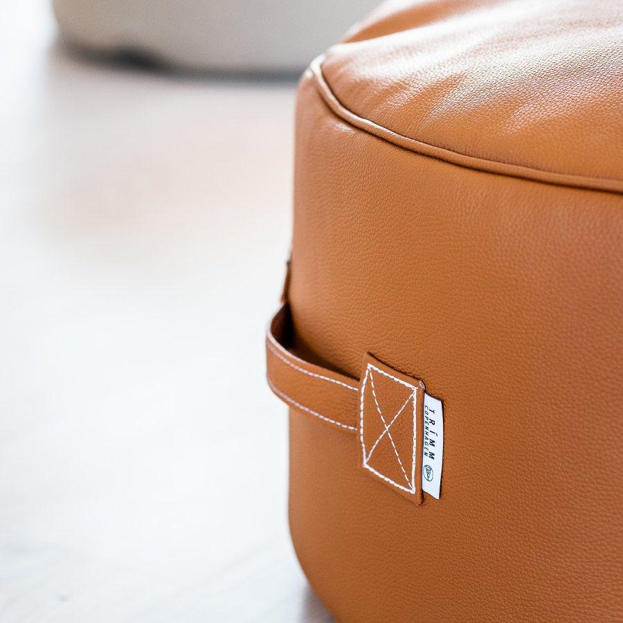 Tiny Moon Leather Pouf - TRIMM Copenhagen