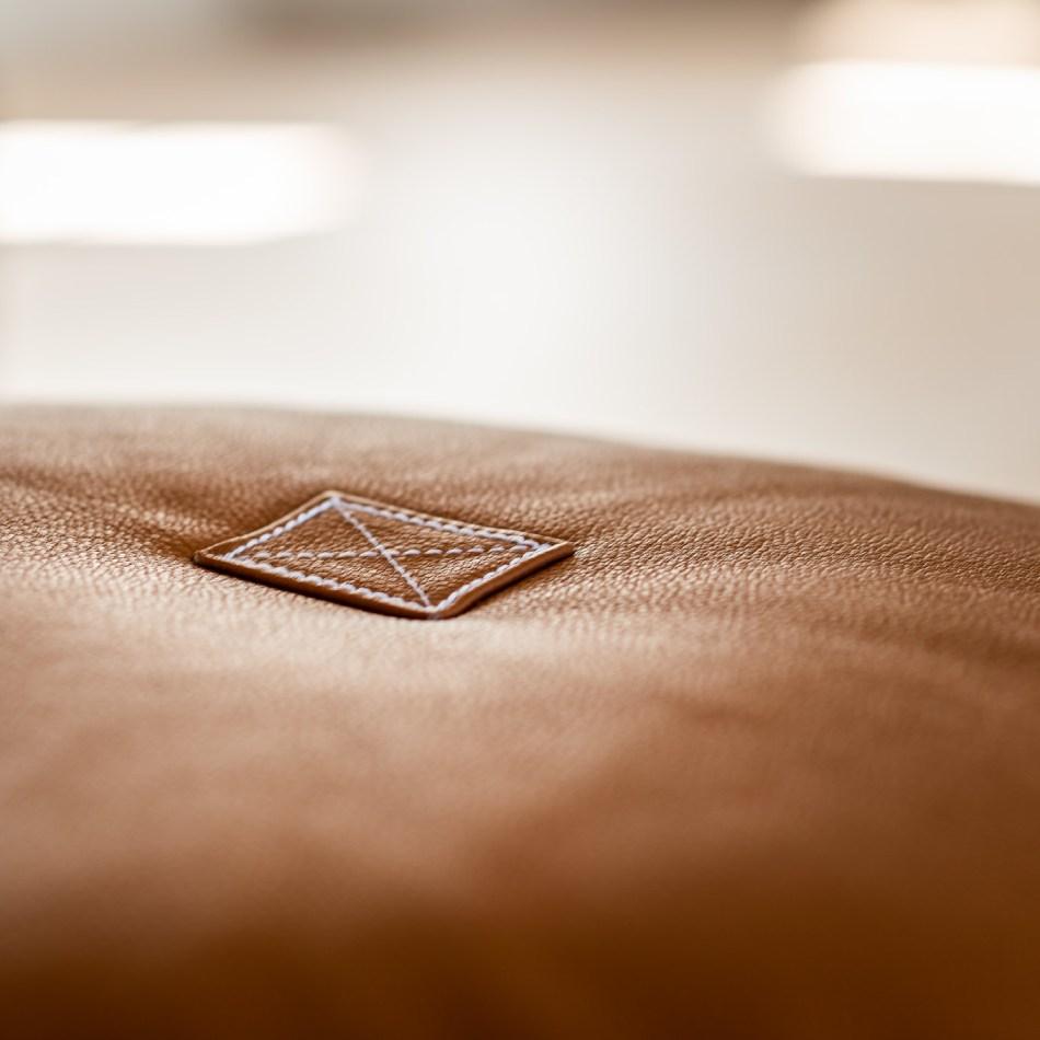 Tiny Moon Leather Pouf - TRIMM Copenhagen