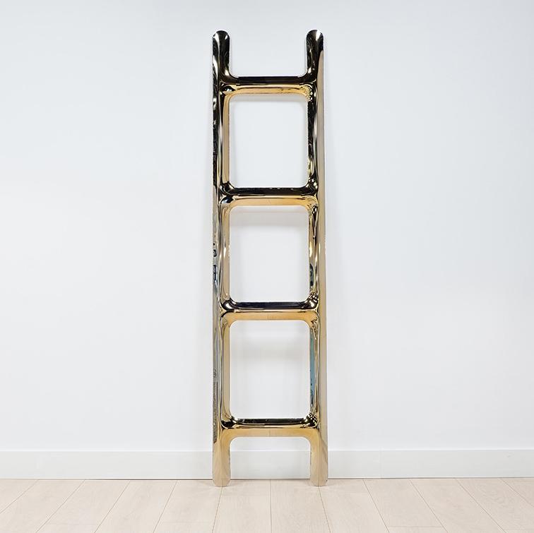 Heat Collection Drab Clothes Hanger Flamed